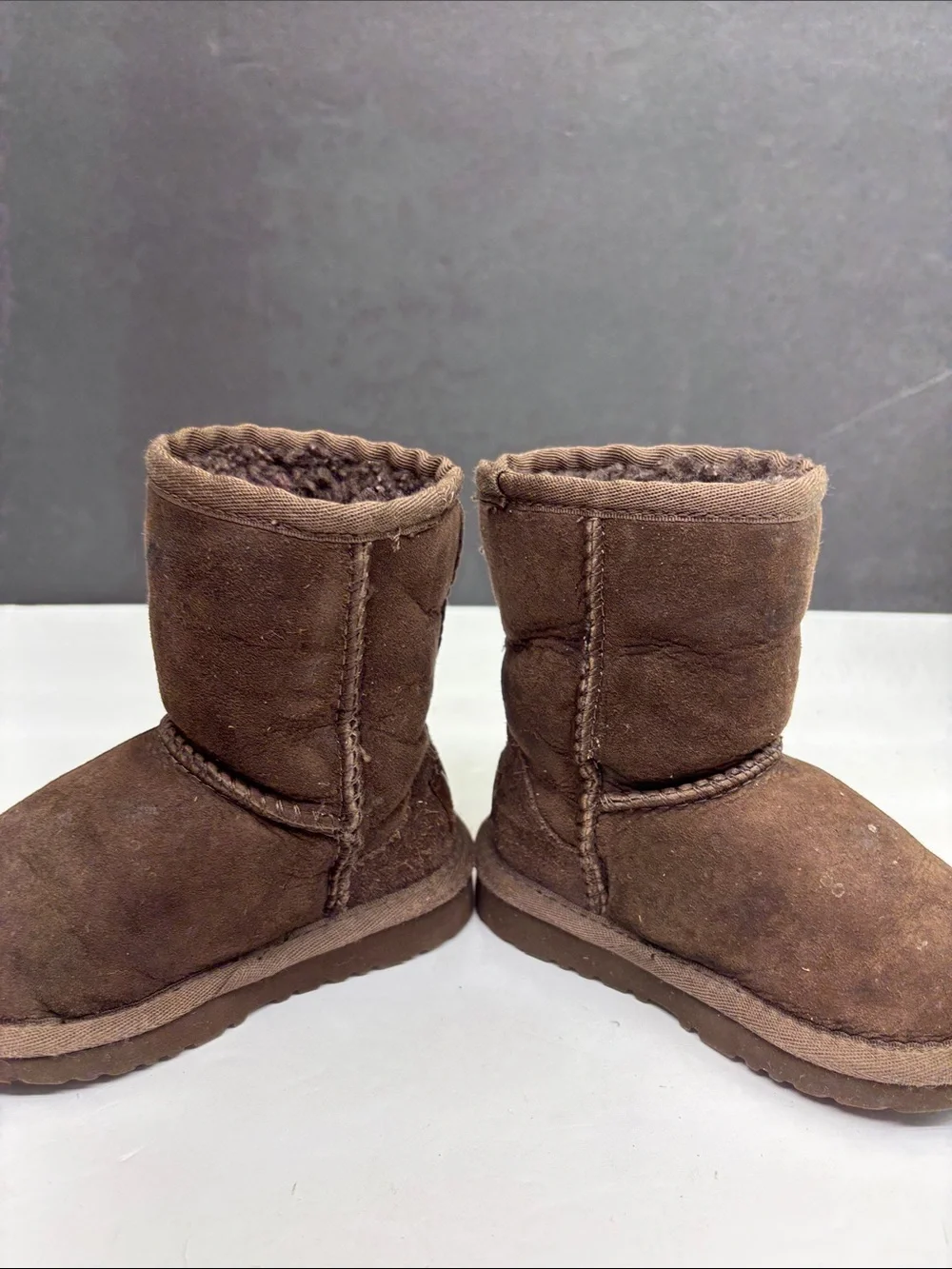 UGG cute classic